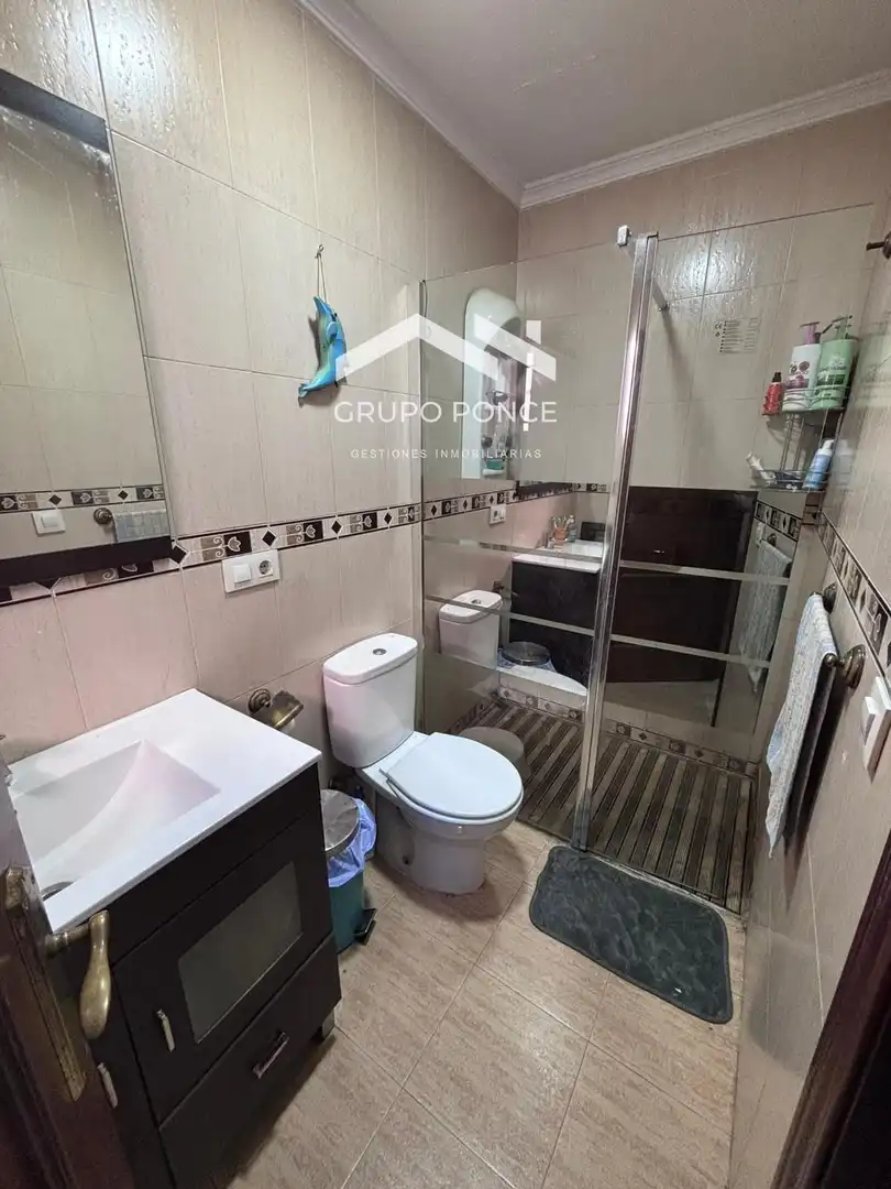 Bathroom of Houses for sale in Jerez de la Frontera  with Air Conditioner, Terrace and Storage room