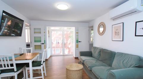 Foto 3 de Apartamento de alquiler en Les Roquetes,  Barcelona Capital