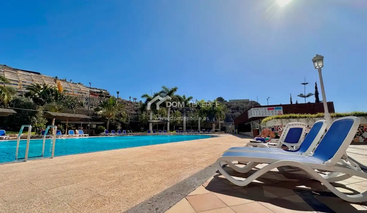 Außenansicht von Wohnung zum Verkauf in Santiago del Teide mit Terrasse, Abstellraum und Schwimmbad