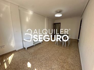 Pis amb ascensor de lloguer a Santos Justo y Pastor