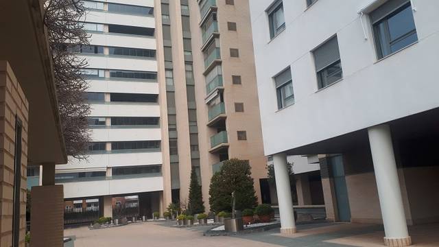 Piso en Alquiler en Avenida de Gómez Laguna en Romareda