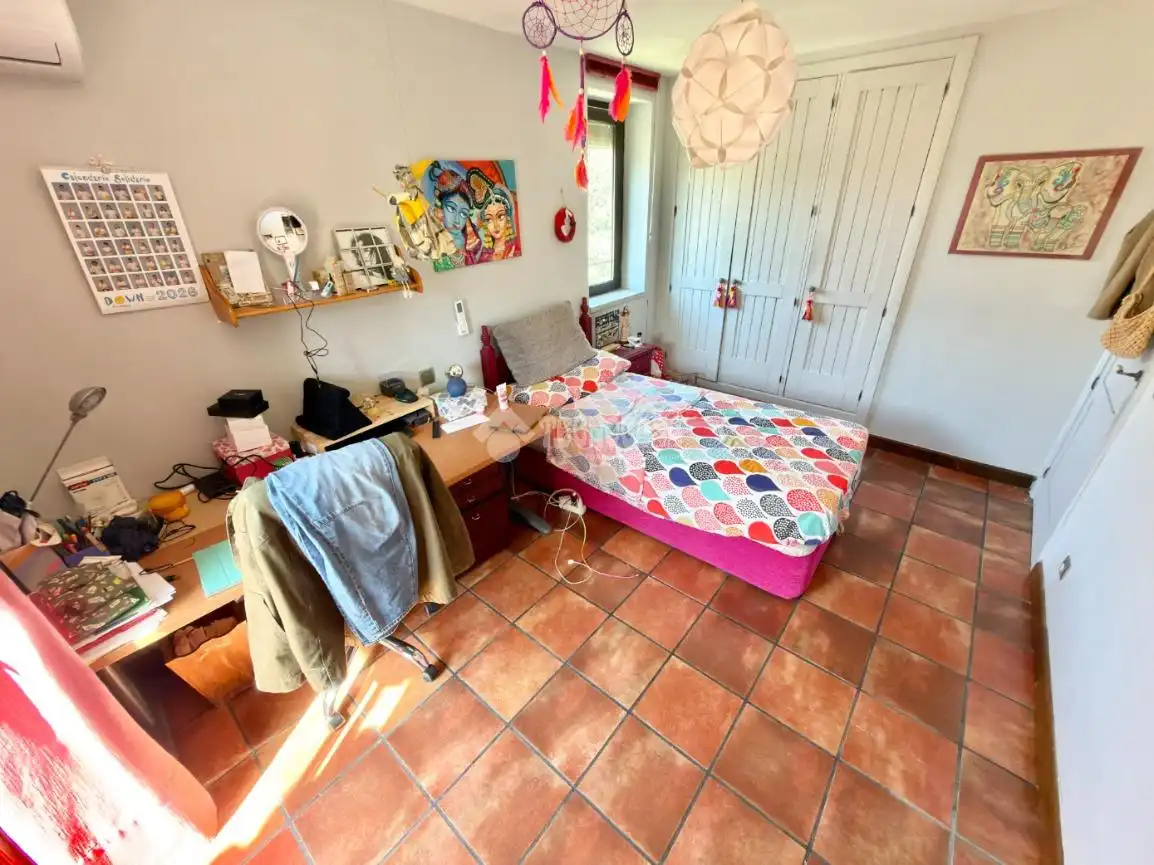 Dormitori de Casa o xalet en venda en Valdeaveruelo amb Aire condicionat, Calefacció i Terrassa