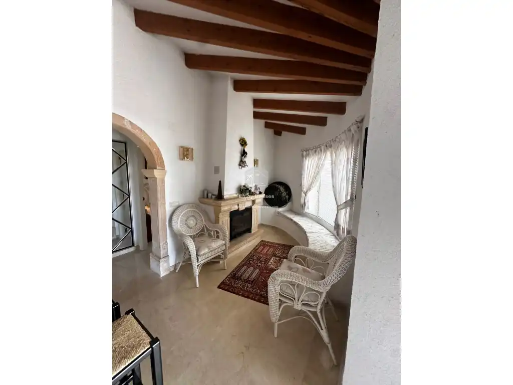 Houses for sale in Montgó - Ermita