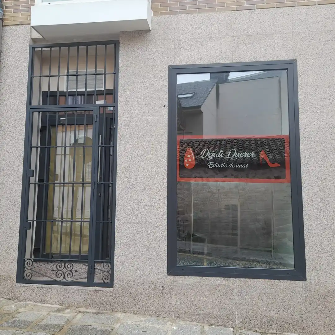 Local commercial à louer à Calle del Caño 11