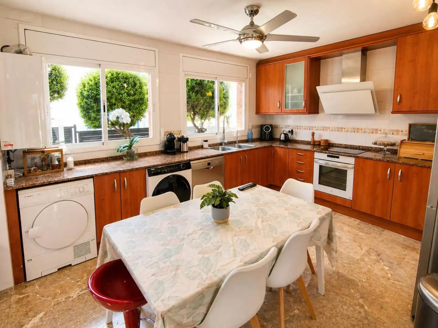 Cocina de Casa adosada en venta en Cambrils con Calefacción