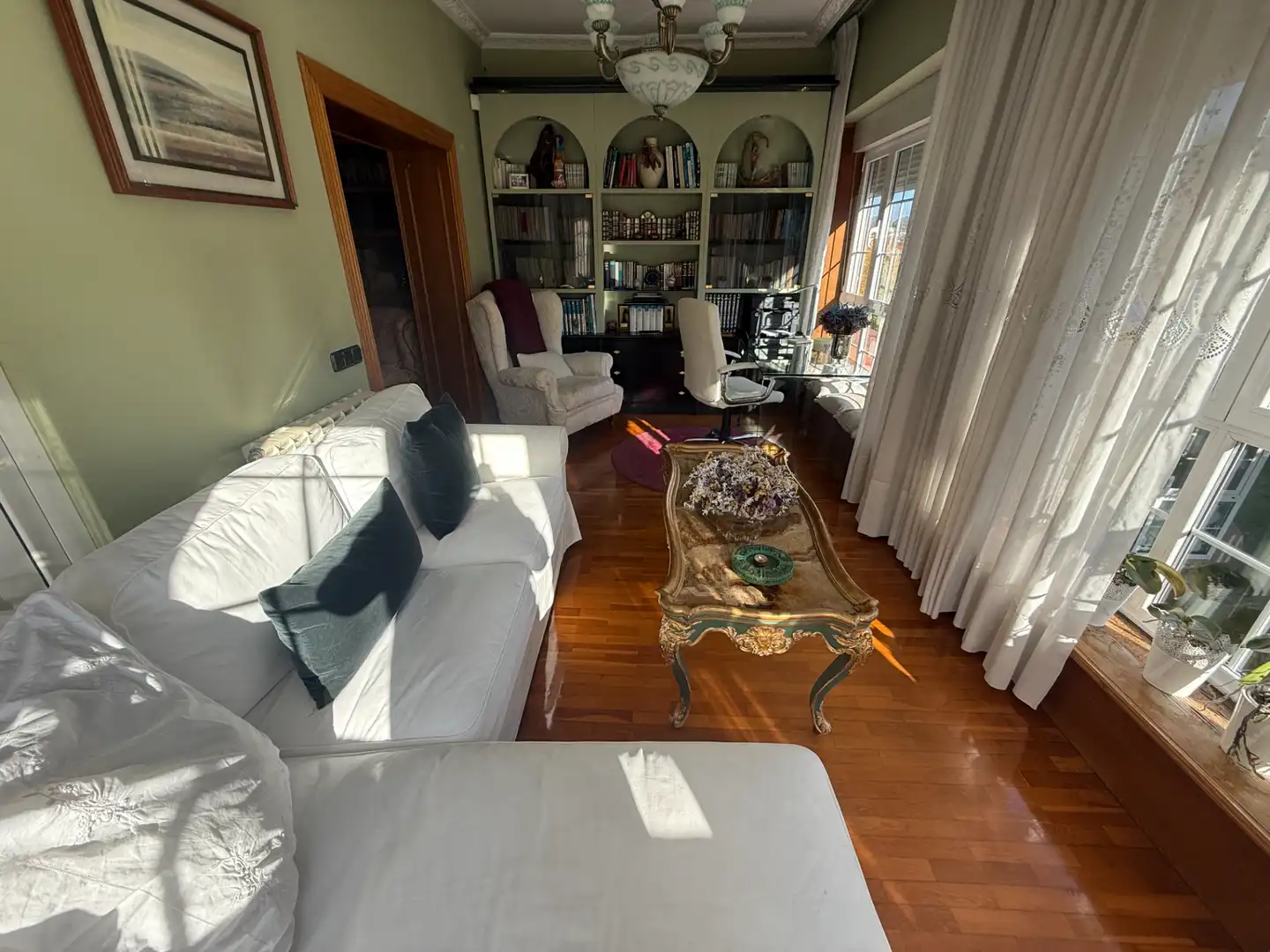Sala de estar de Casa o chalet en venta en Castrillón con Calefacción, Jardín privado y Piscina