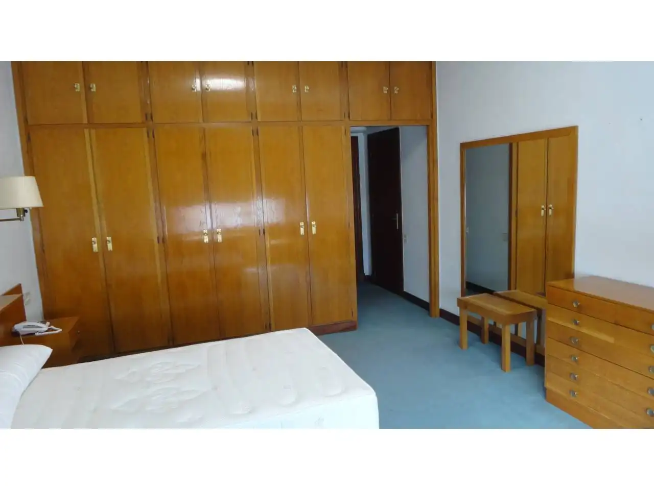 Habitación de Piso en venta en  Pamplona / Iruña con Calefacción, Parquet y Trastero