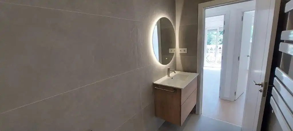Baño de Piso en venta en Sant Joan Despí con Aire acondicionado, Calefacción y Horno