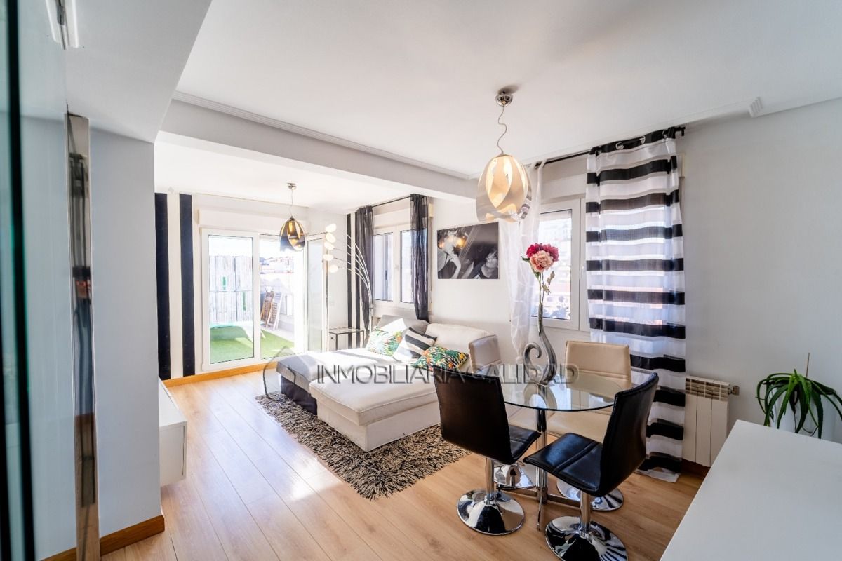 Living room of Flat for sale in Burgos Capital  with Heating