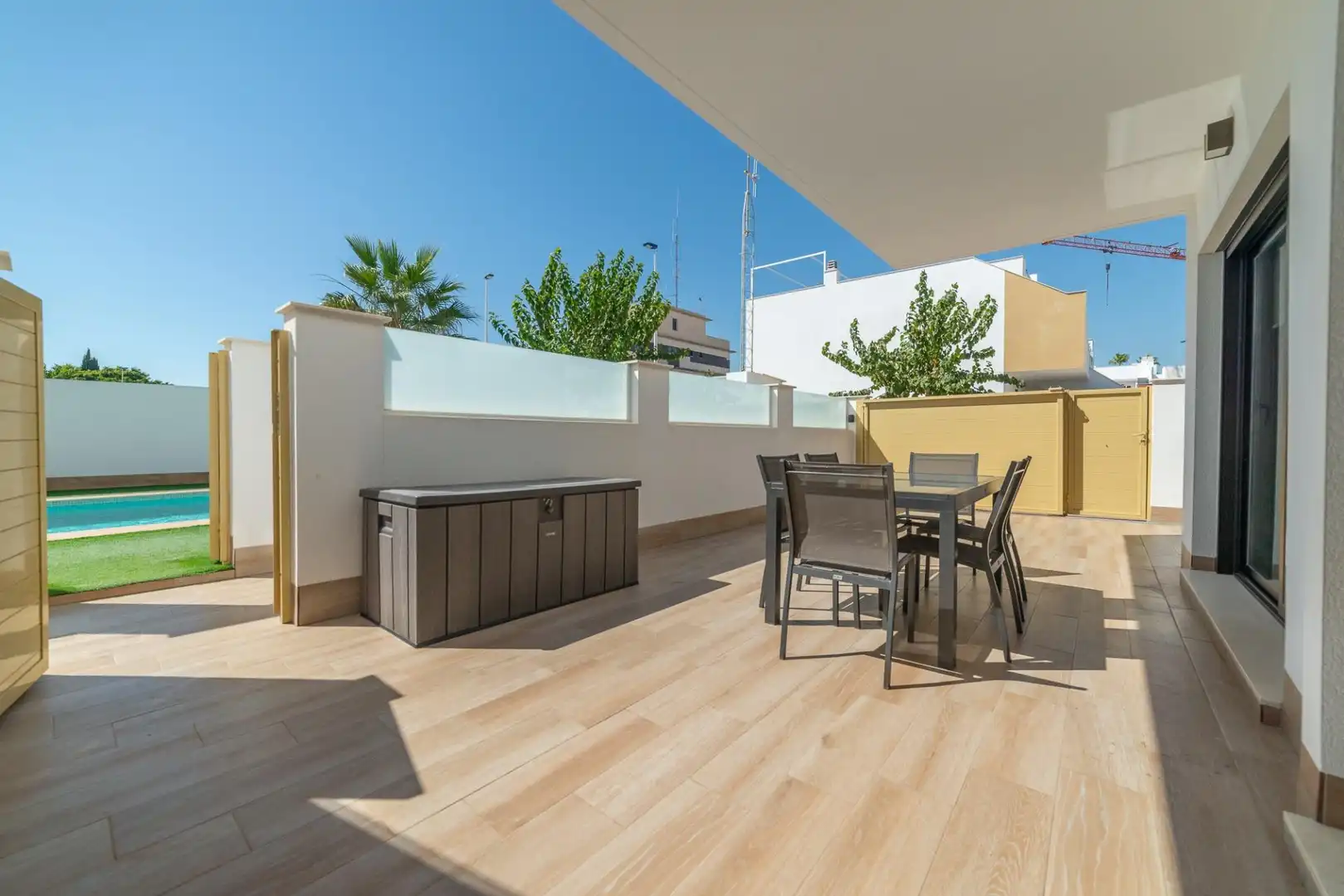 Bajo con piscina en venta en Los Peñascos - El Salero - Los Imbernones, imagen 2