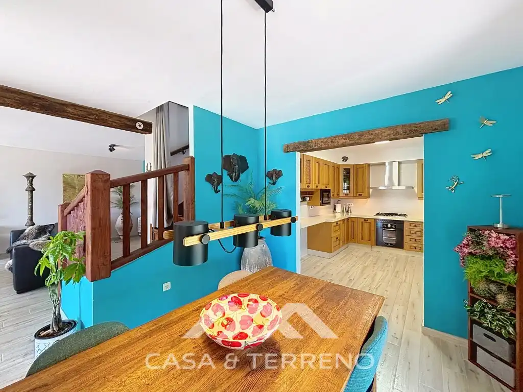 Cuina de Casa o xalet en venda en Alcaucín amb Aire condicionat, Terrassa i Piscina