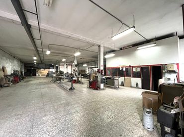 Nau industrial en venda a Campanillas