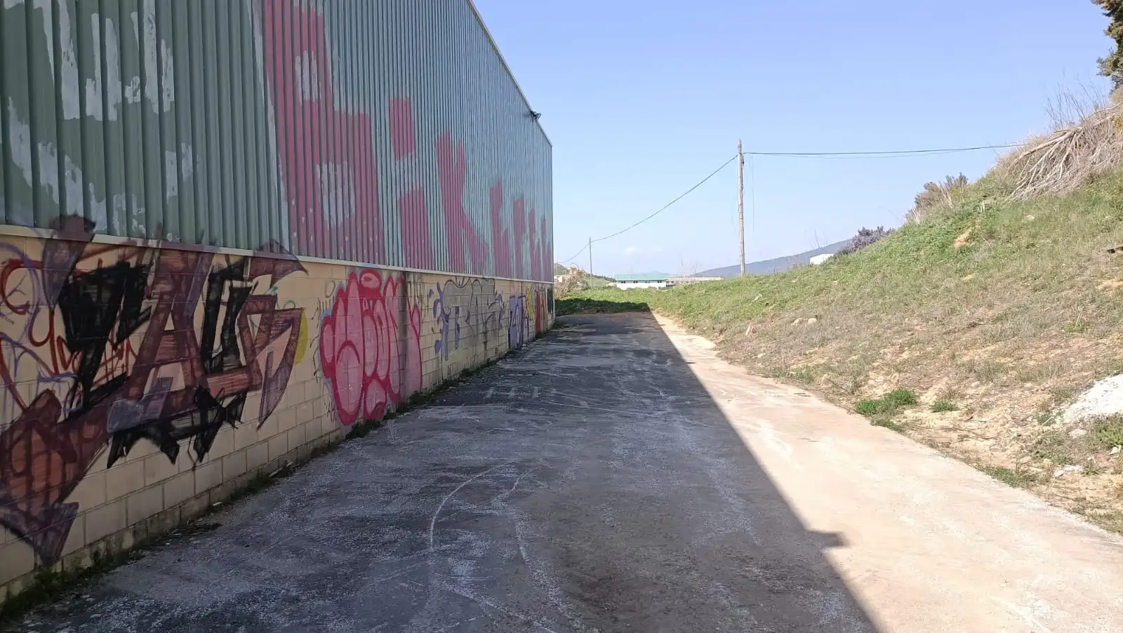 Fabrikhallen zur Miete in Camino Barásoain, Unzué / Untzue