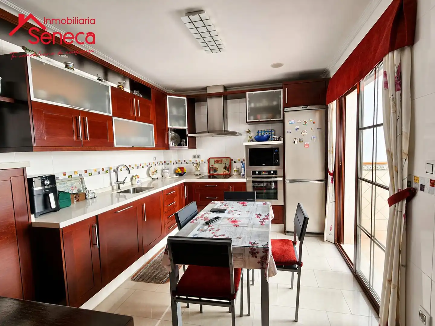 Cocina de Casa o chalet en venta en Córdoba con Aire acondicionado, Calefacción y Terraza