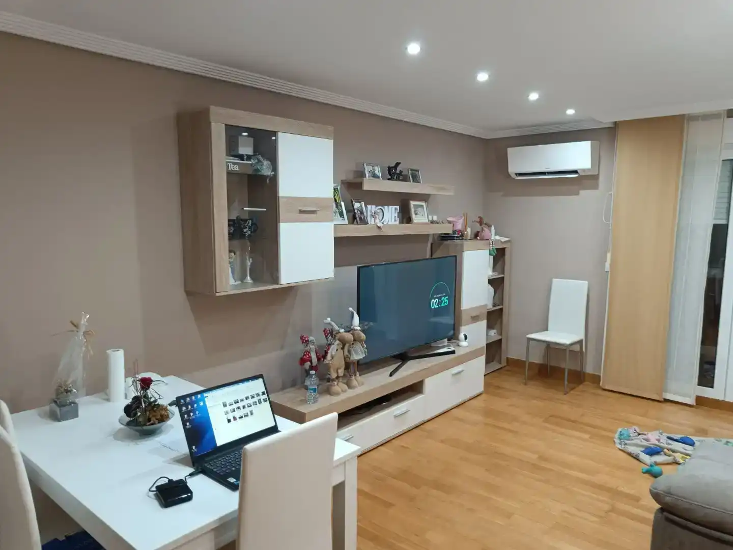 Sala d'estar de Pis en venda en Marcilla amb Aire condicionat, Parquet i Traster