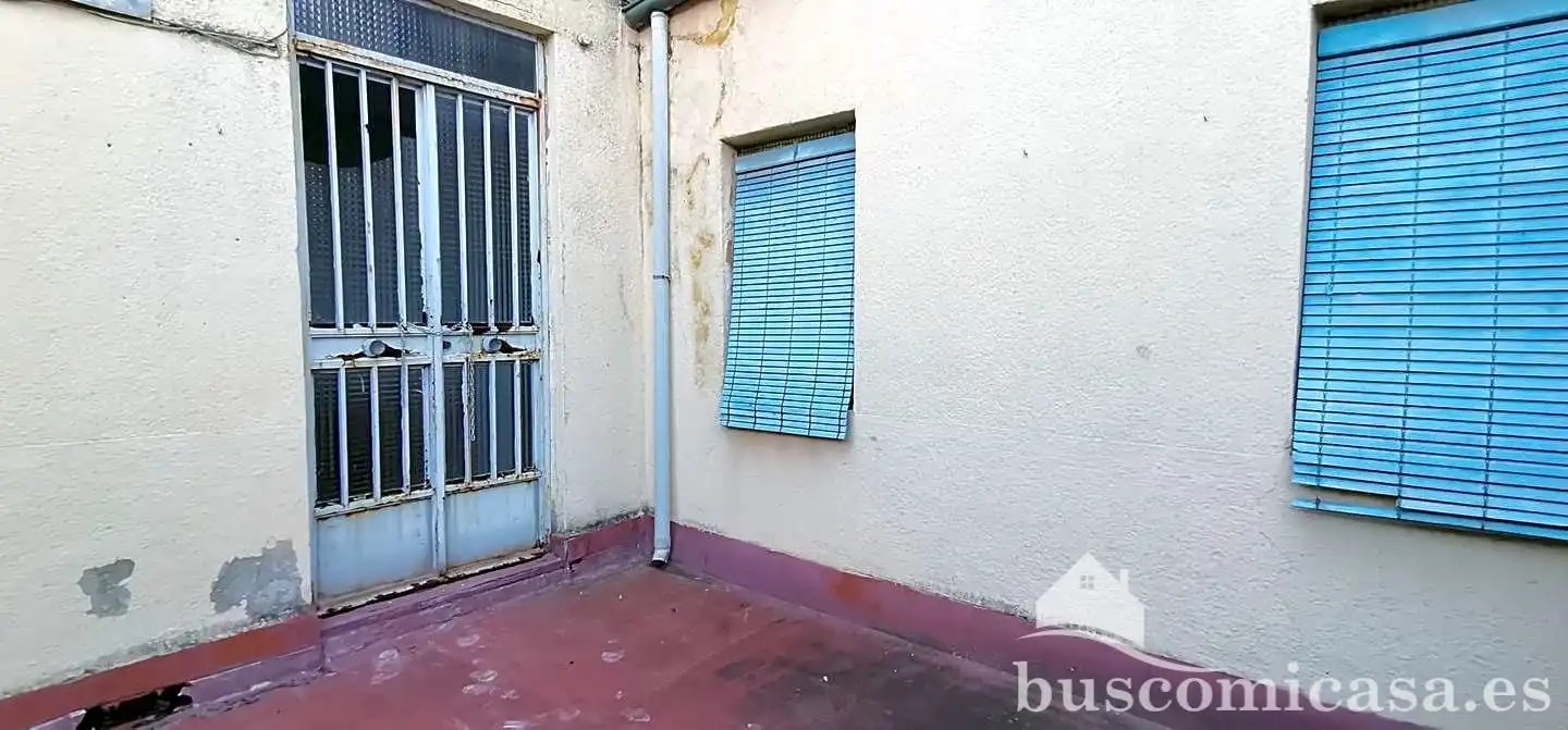 Casa o xalet en venda en Linares amb Aire condicionat, Terrassa i Traster