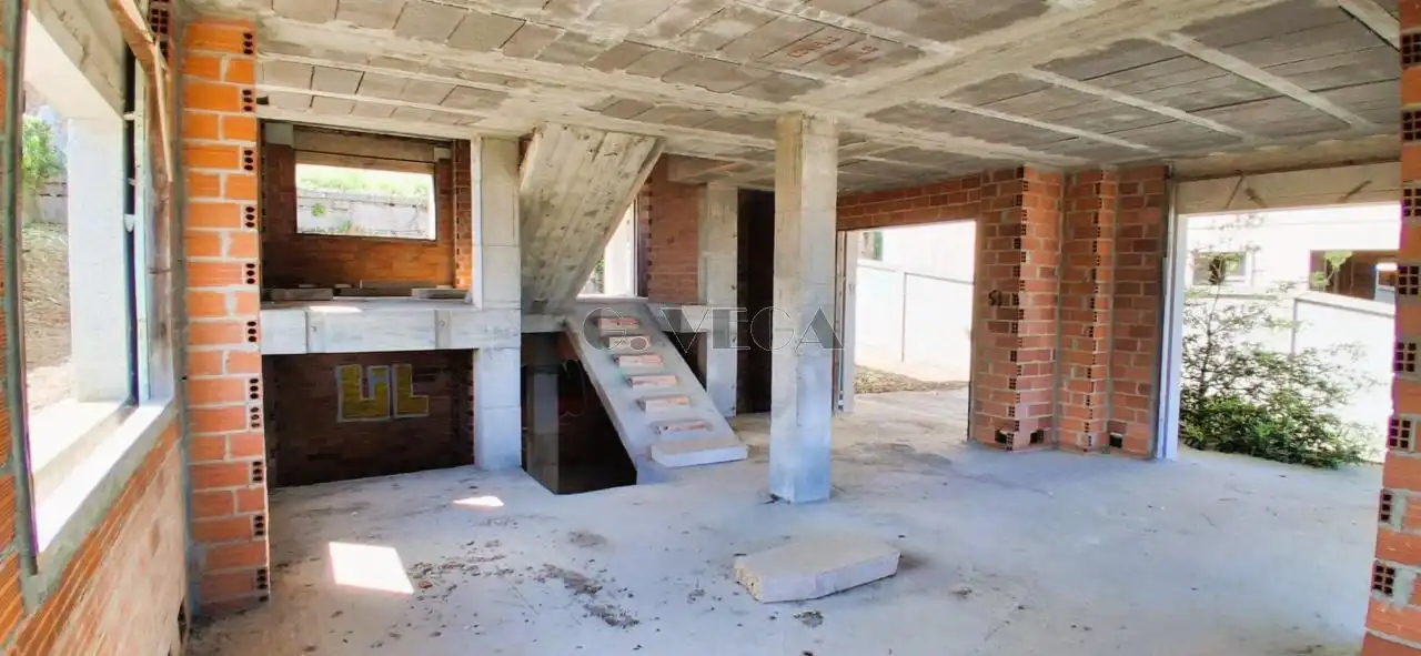 Houses for sale in Vigo   with Heating, Private garden and Terrace