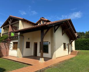 Vista exterior de Casa o xalet en venda en Ruiloba amb Calefacció, Jardí privat i Terrassa