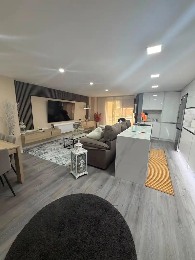 Piso en venta en Zona Avenida al Vedat
