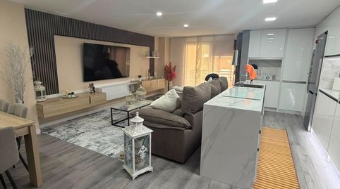 Foto 2 de Piso en venta en Zona Avenida al Vedat, Torrent