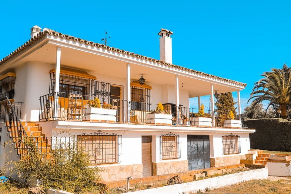 Vista exterior de Casa o xalet en venda en Ronda amb Calefacció, Jardí privat i Terrassa