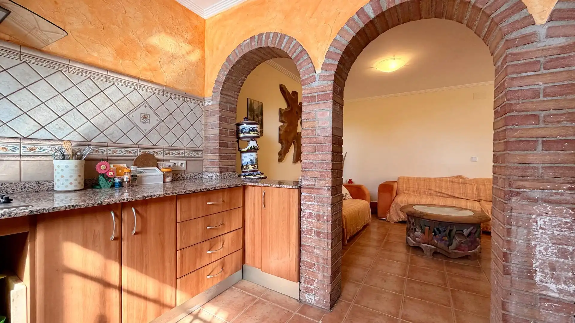 Kitchen of Houses for sale in Elche / Elx  with Air Conditioner, Heating and Terrace
