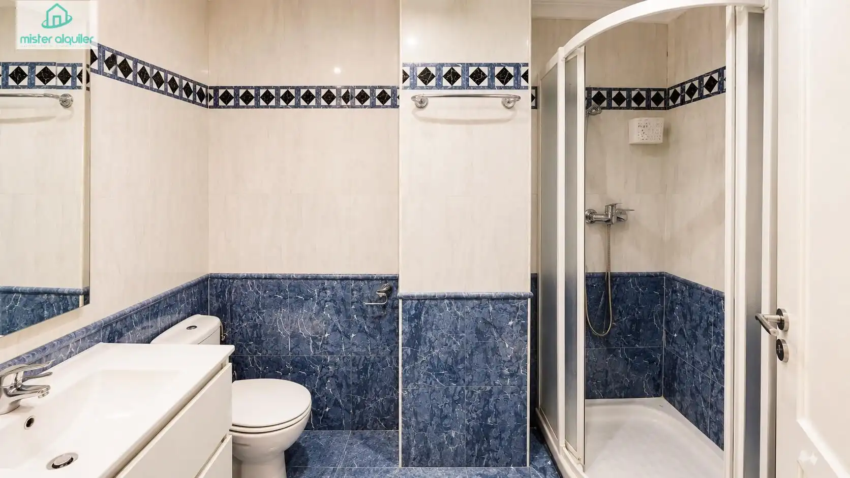 Badezimmer von Wohnungen zur Miete in El Campello mit Klimaanlage, Heizung und Terrasse