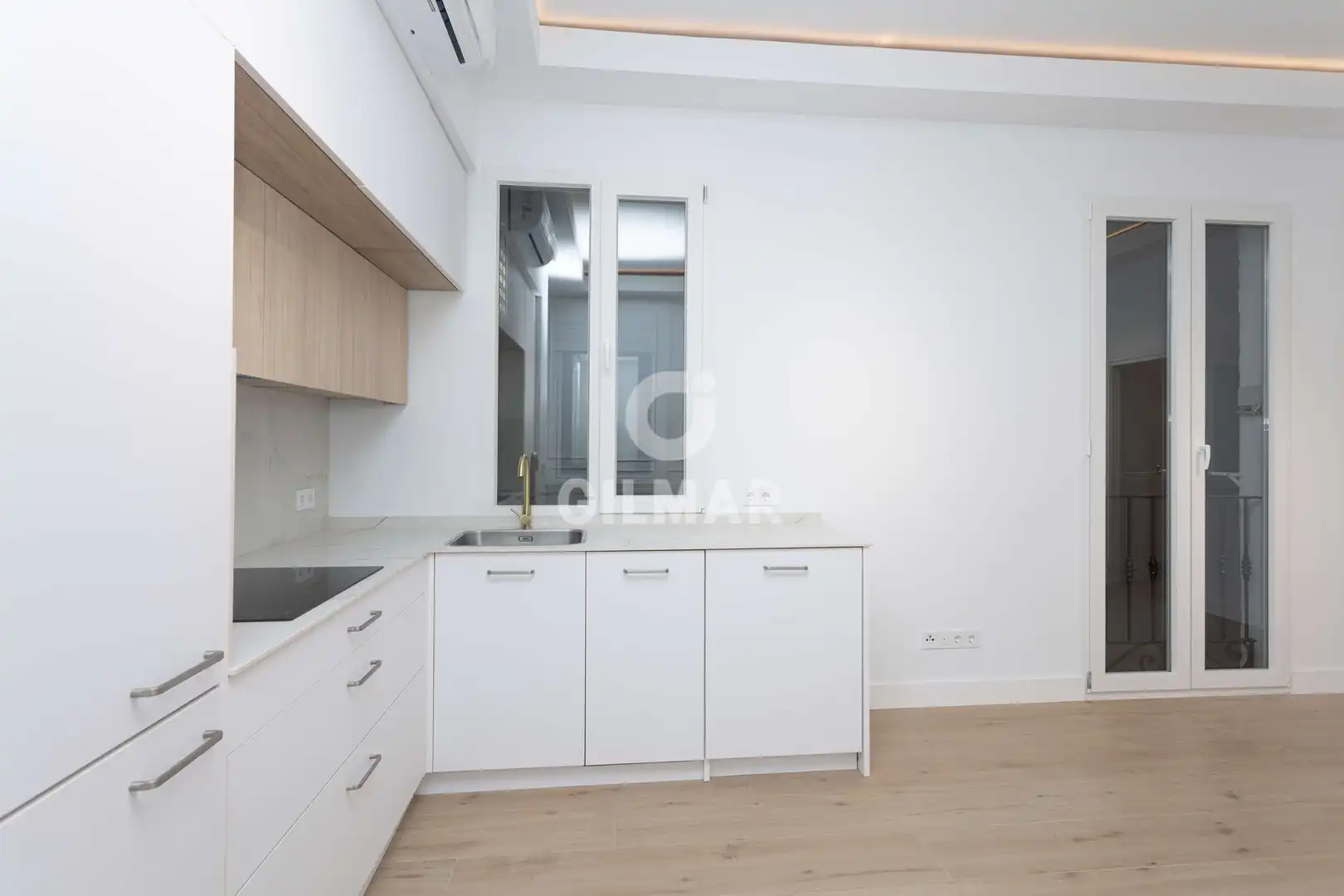 Cuina de Pis en venda en Madrid amb Calefacció