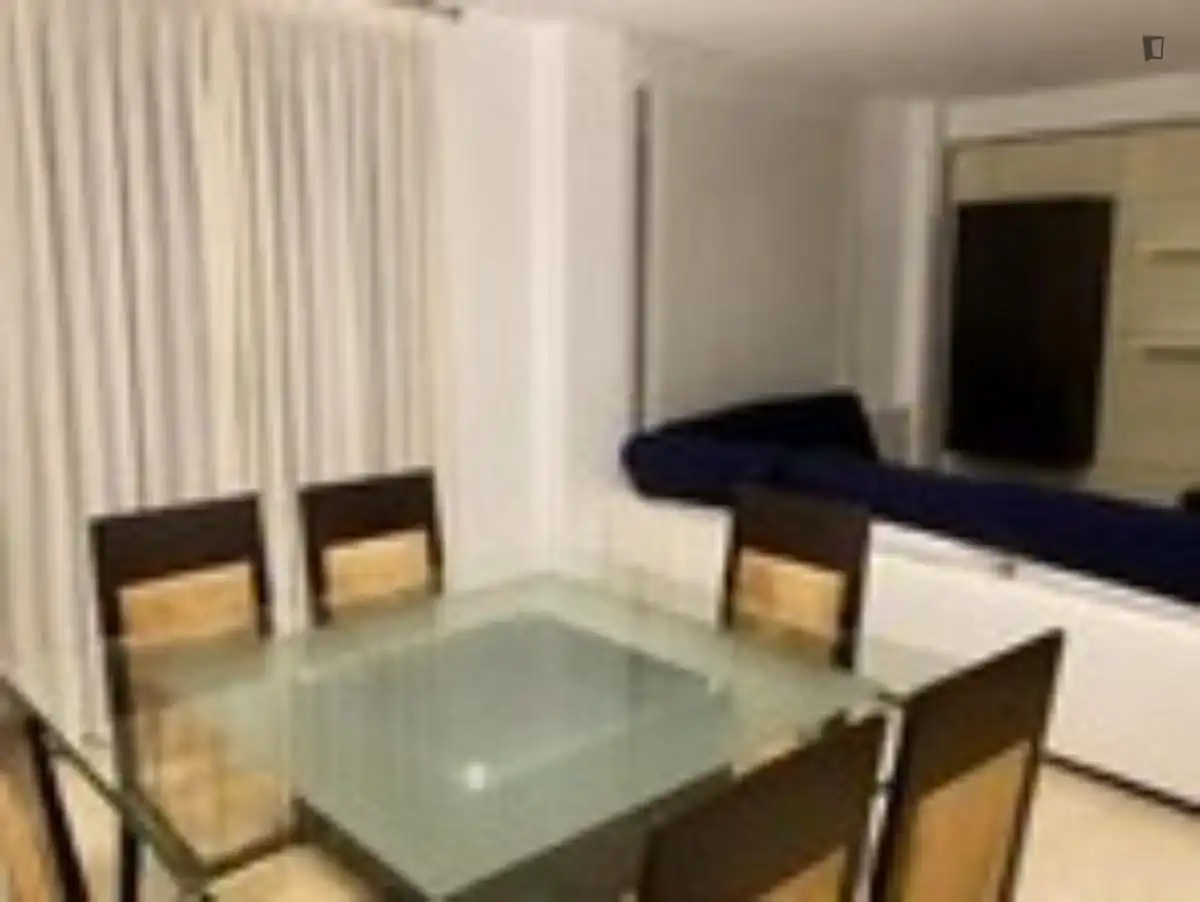 Comedor de Casa o chalet para compartir en Arroyomolinos (Madrid) con Amueblado, Horno y Internet