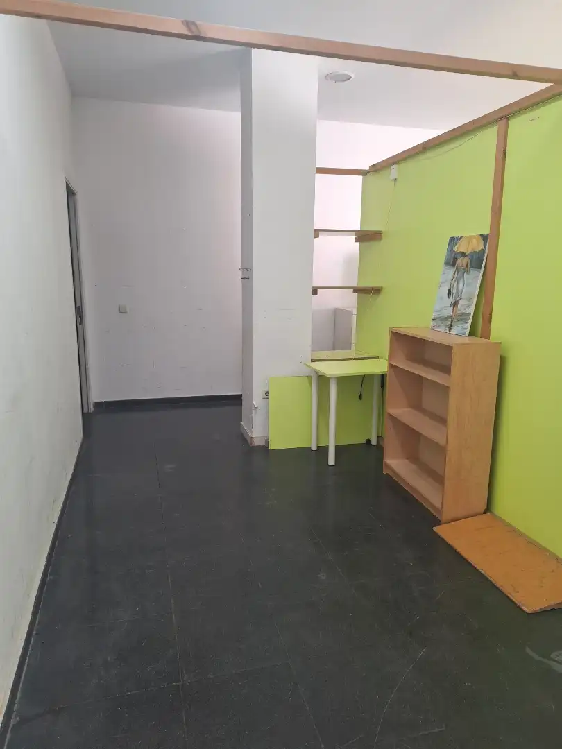 Local comercial en venda a Carrer Andorra, imagen 4