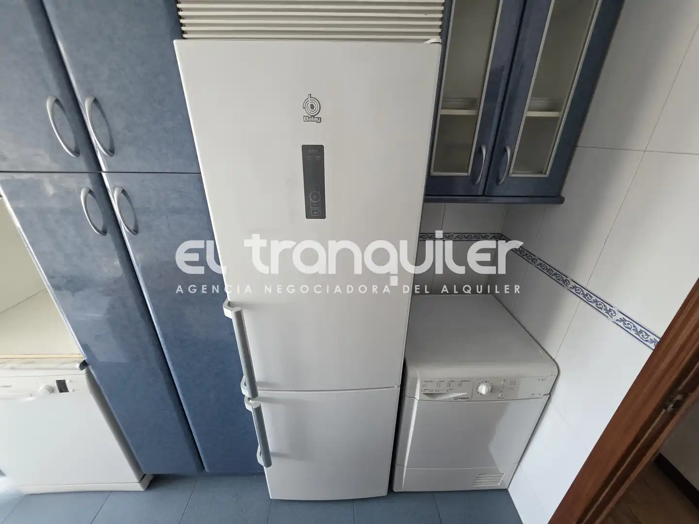 Kitchen of Flat for rent in Madrid  with Air Conditioner, Terrace and Furnished