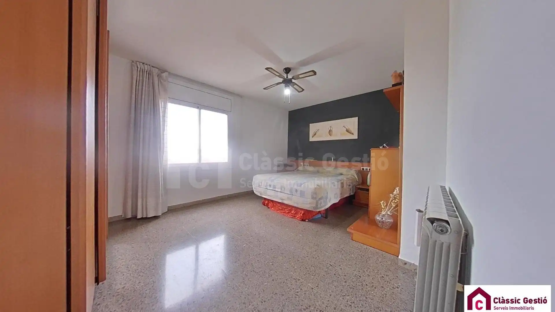 Habitación de Piso en venta en Terrassa con Aire acondicionado y Calefacción