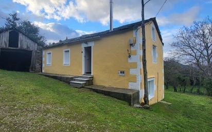 Außenansicht von Haus oder Chalet zum verkauf in Viveiro mit Privatgarten, Abstellraum und Möbliert