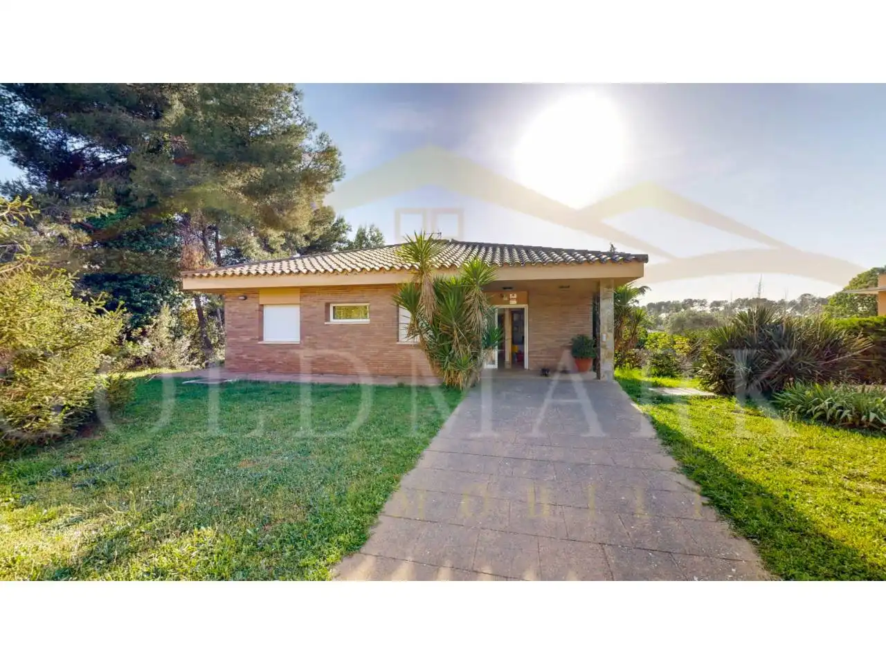 Jardí de Casa o xalet en venda en Sabadell amb Aire condicionat, Jardí privat i Terrassa