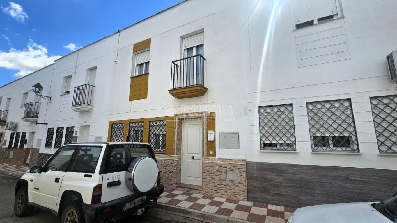 Vista exterior de Casa adosada en venta en Almargen con Aire acondicionado