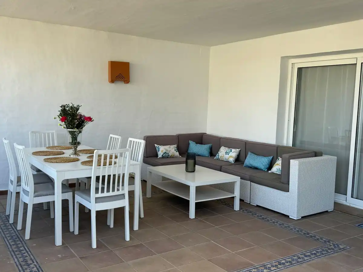 Apartamento con piscina en alquiler en Selwo, imagen 30