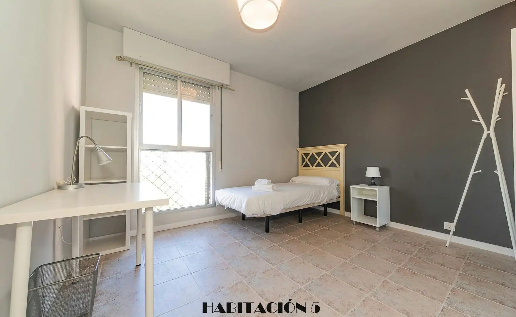 Habitación de Piso para compartir en Madrid con Aire acondicionado, Calefacción y Lavadora
