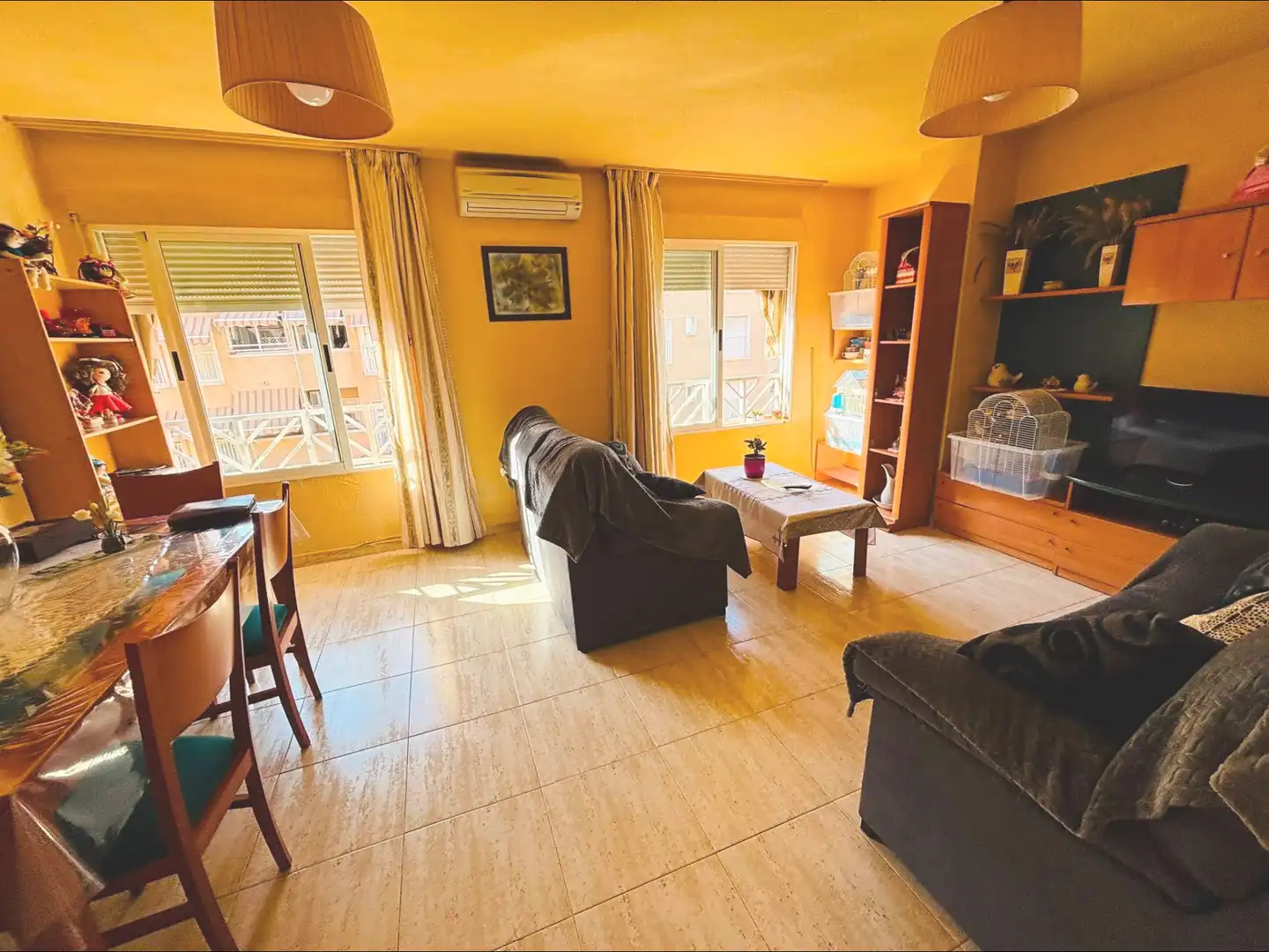 Living room of Flat for sale in Alicante / Alacant  with Air Conditioner and Furnished
