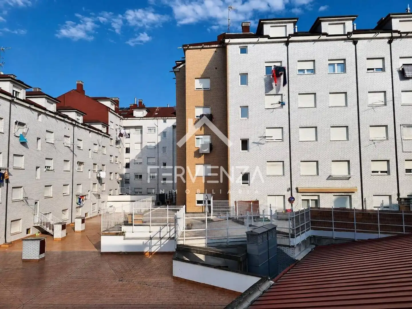 Flat for sale in Lugones