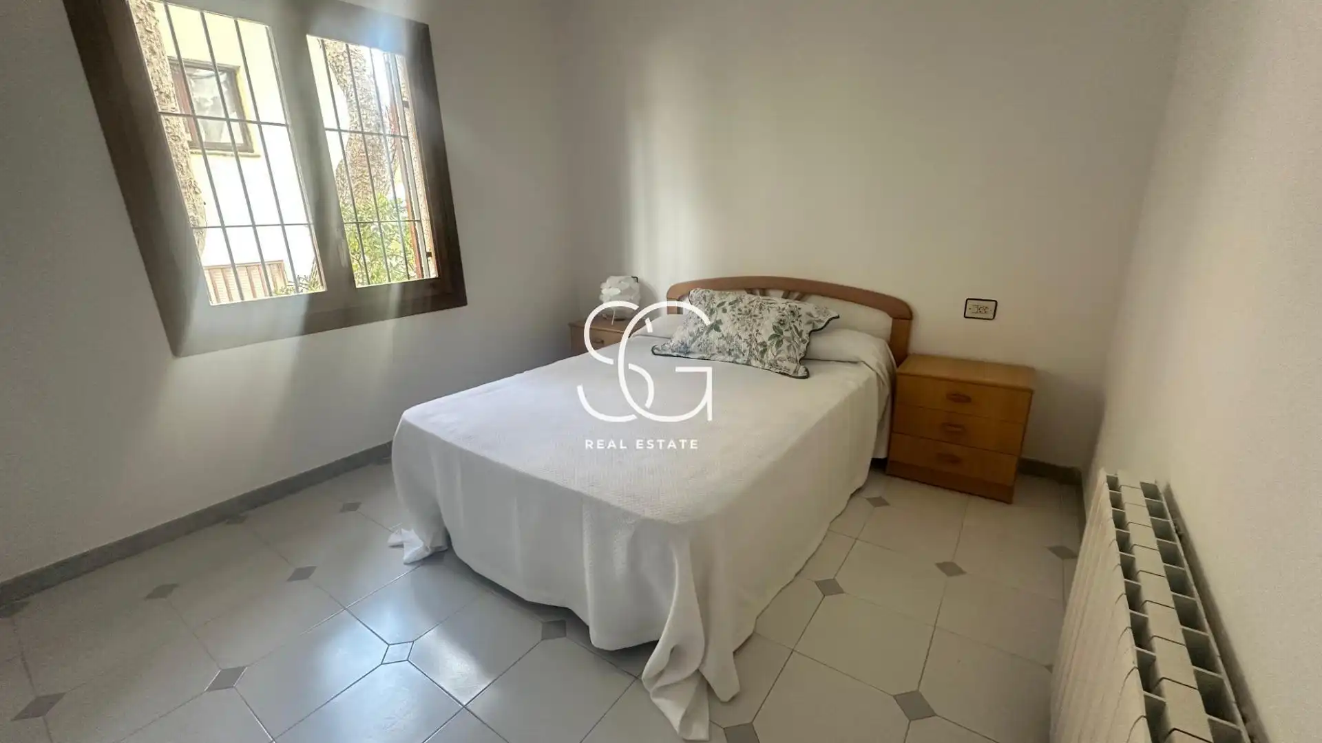 Bedroom of Houses for sale in Roda de Berà  with Heating, Private garden and Terrace