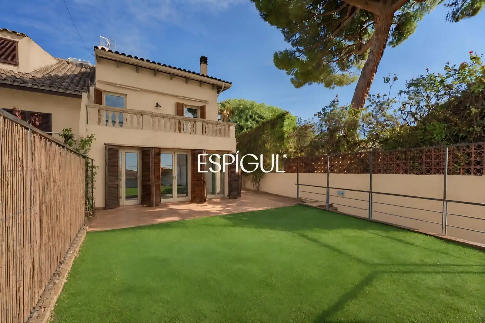 Garden of Detached homes for sale in Premià de Dalt, Barcelona