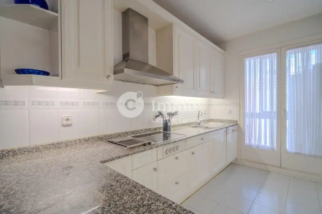 Cuina de Pis en venda en Lleida amb Aire condicionat, Calefacció i Parquet