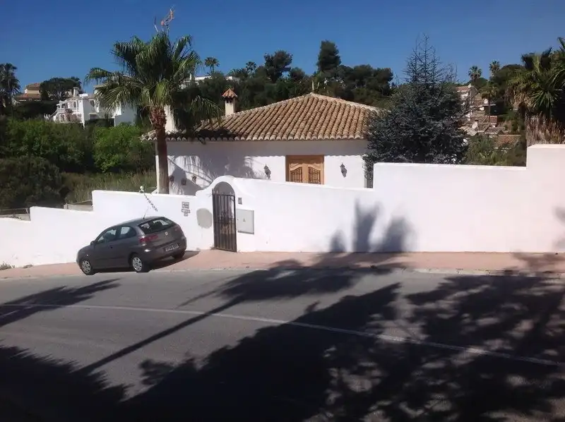 Chalet en venta en Calle Jaén