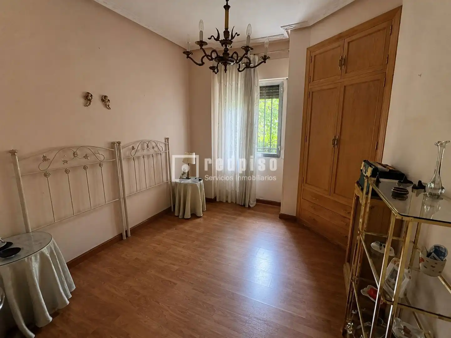 Habitación de Piso en venta en Madrid con Calefacción y Terraza