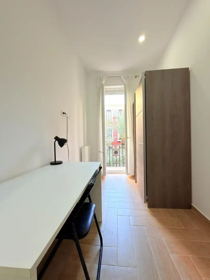 Flat with terrace for sale in Calle de San Vicente, imagen 12