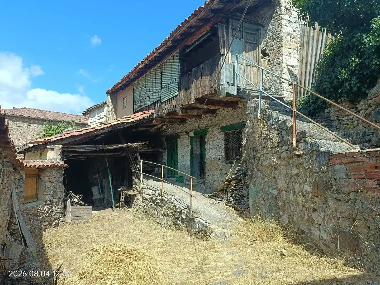 Vista exterior de Piso en venta en La Pola de Gordón , León
