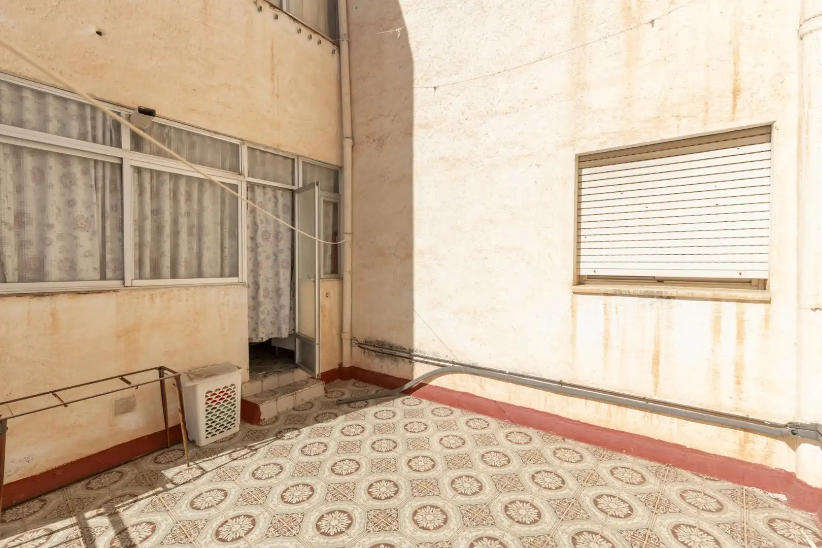 Balcony of Buildings for sale in La Zubia