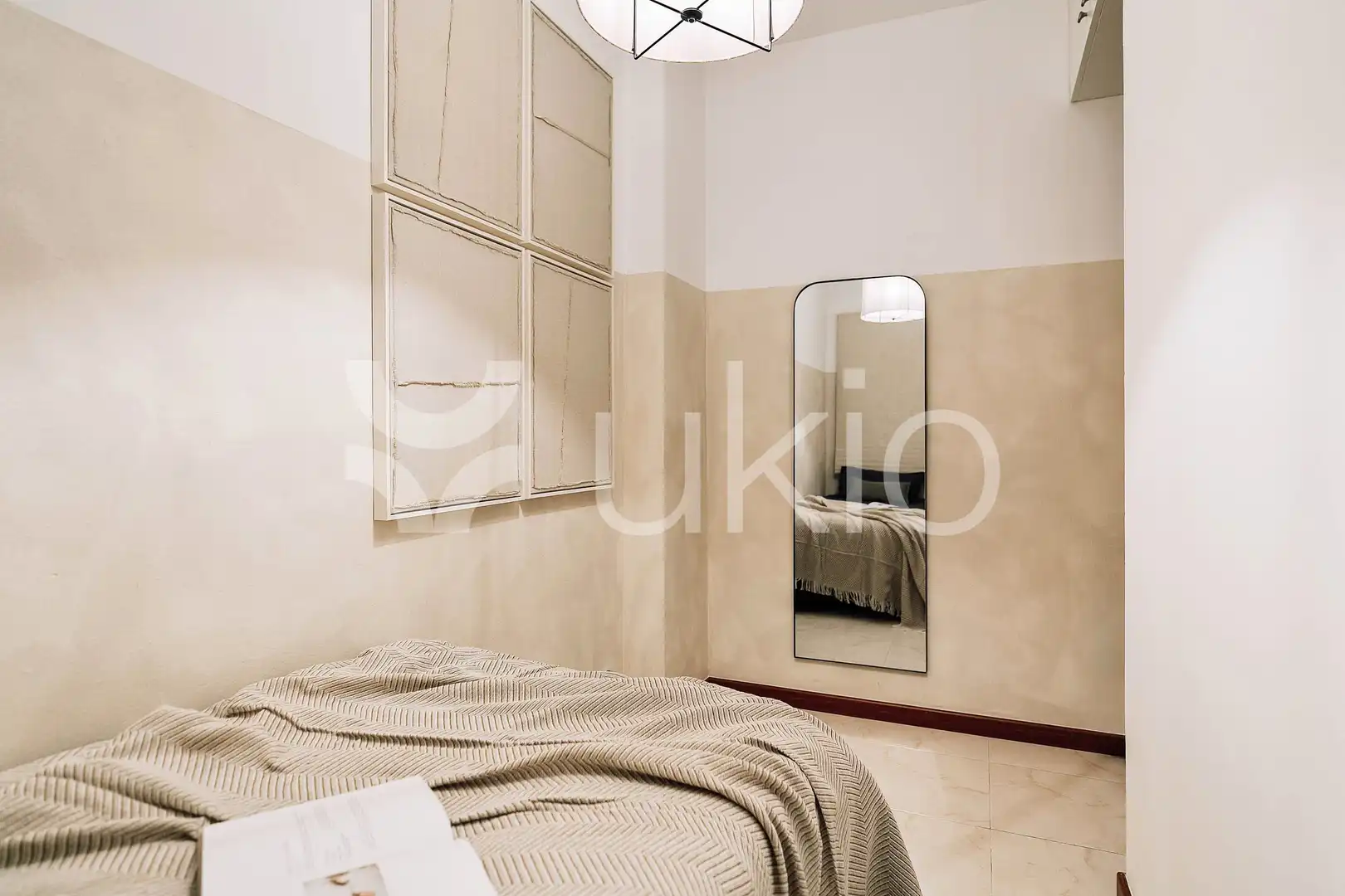 Habitación de Apartamento de alquiler en Barcelona con Aire acondicionado, Calefacción y Amueblado