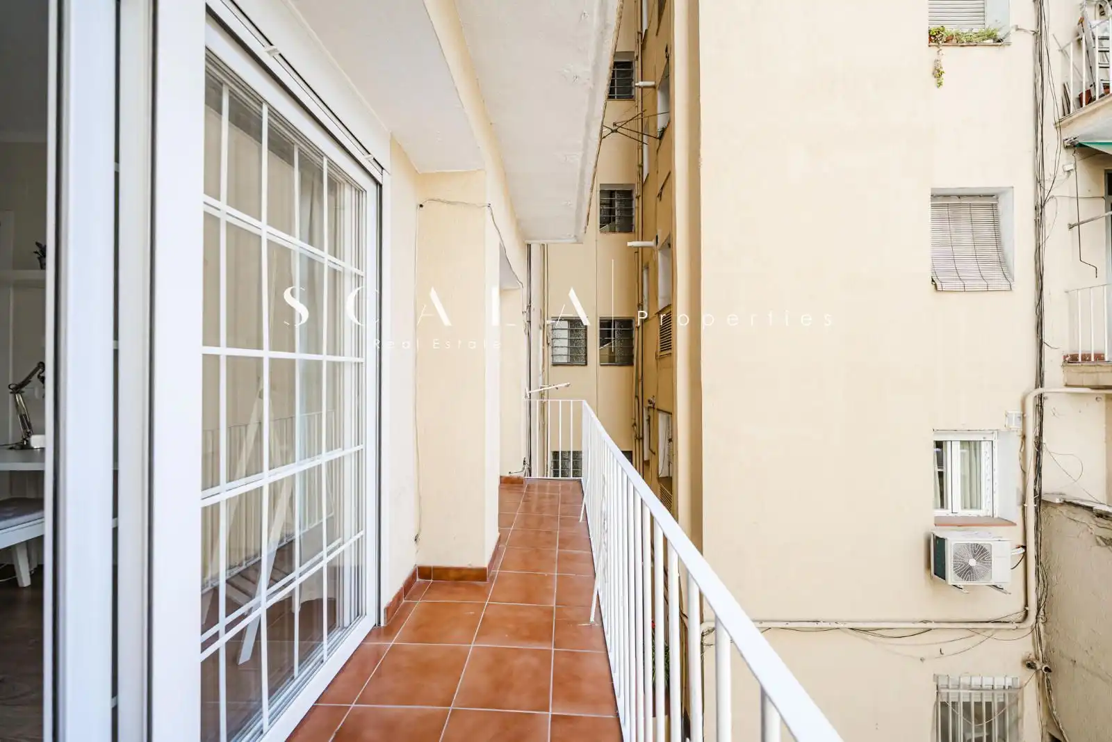 Balcony of Flat for sale in Madrid  with Air Conditioner, Heating and Terrace