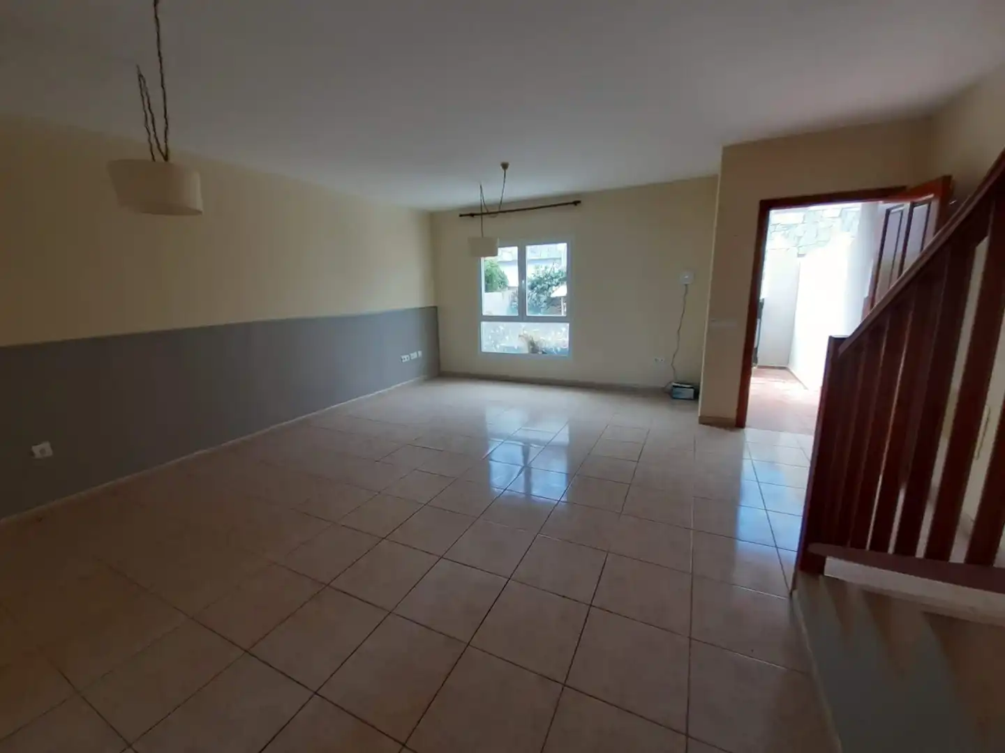 Sala de estar de Casa adosada en venta en Los Realejos con Terraza, Trastero y Balcón